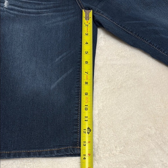 Democracy Women's Blue Jean Shorts - Picture 6 of 6